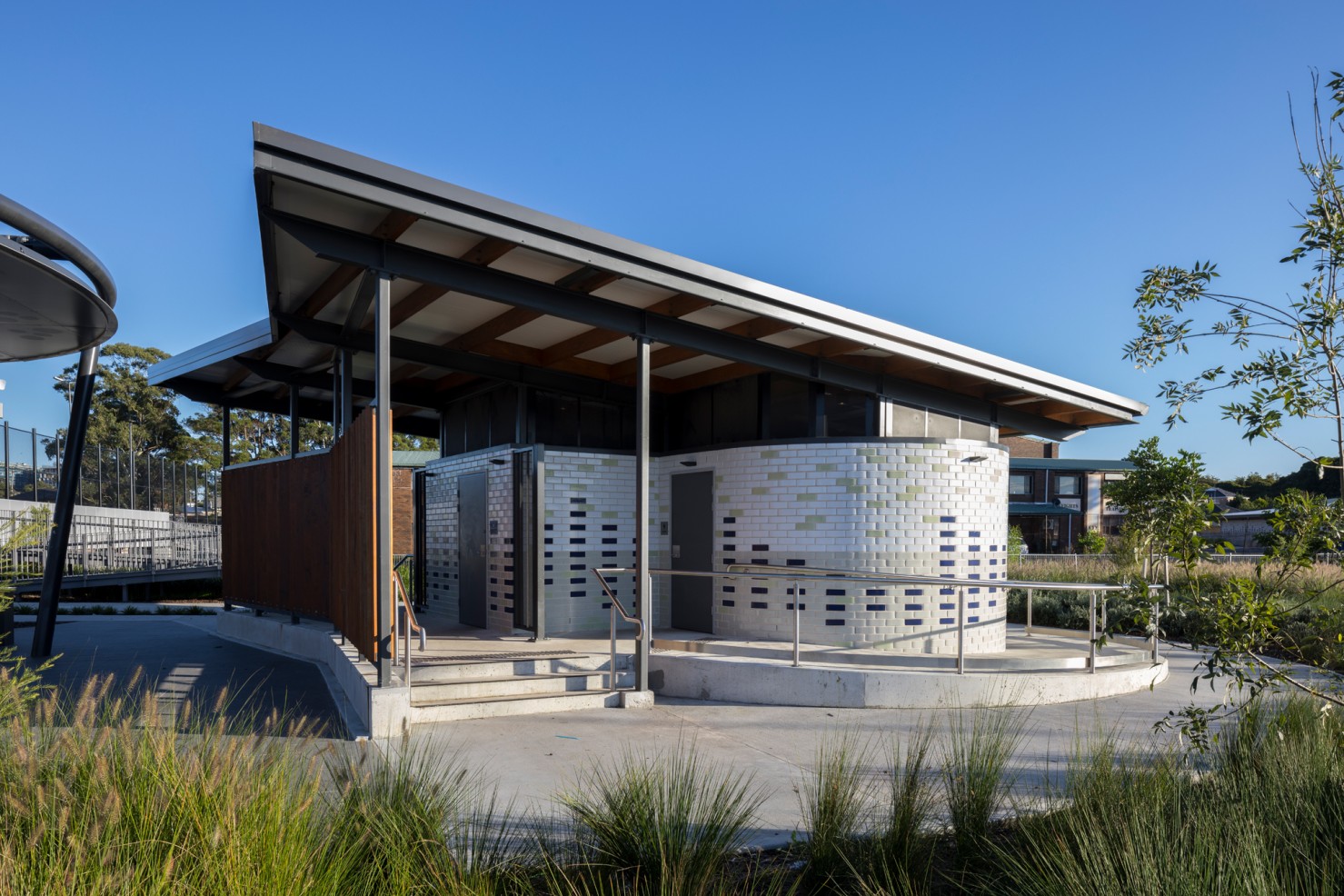 DesignInc Sydney - McCarthy-Ador Reserve and Parklands