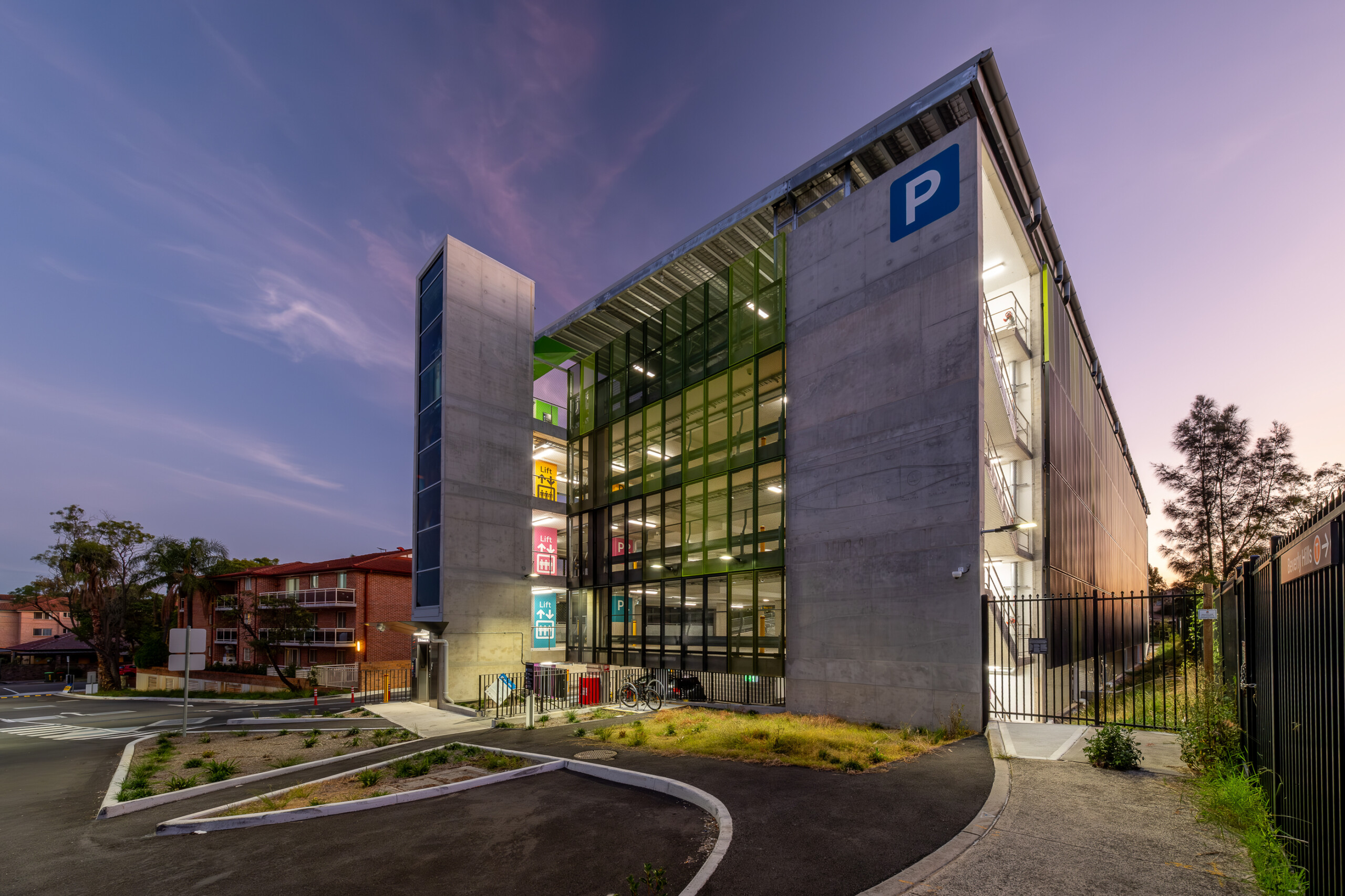 Beverly Hills Commuter Carpark Projects DesignInc Beverly Hills Commuter Carpark Projects DesignInc